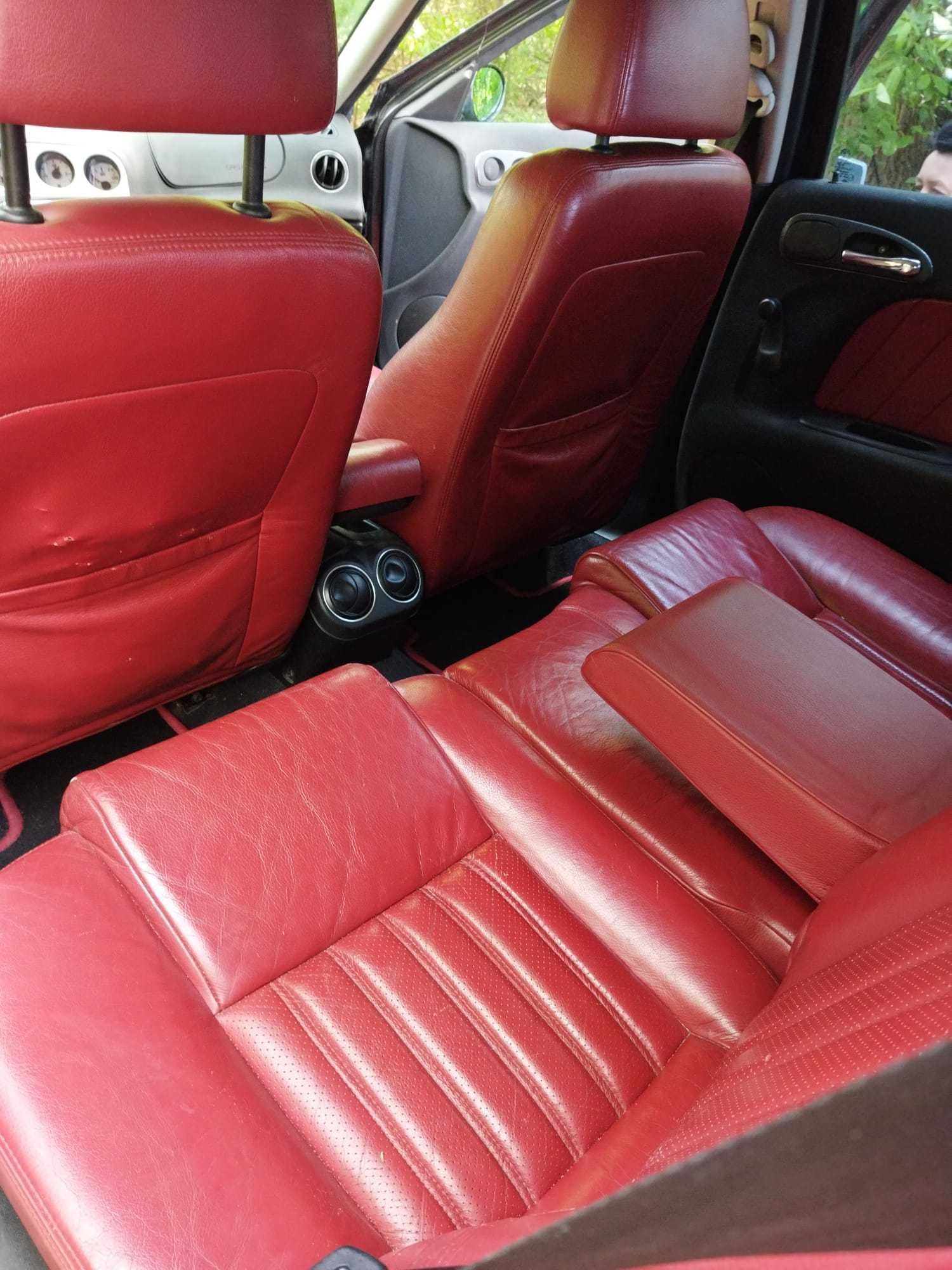 Alfa Romeo 156 2.4 jtd. Czerwone skóry.