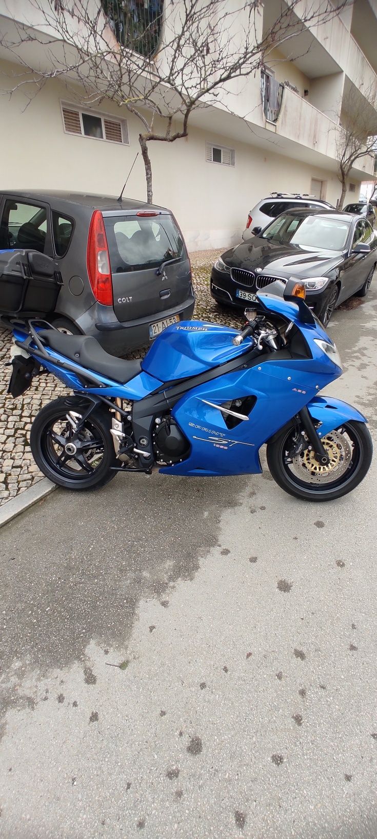 Triumph Sprint ST 1050