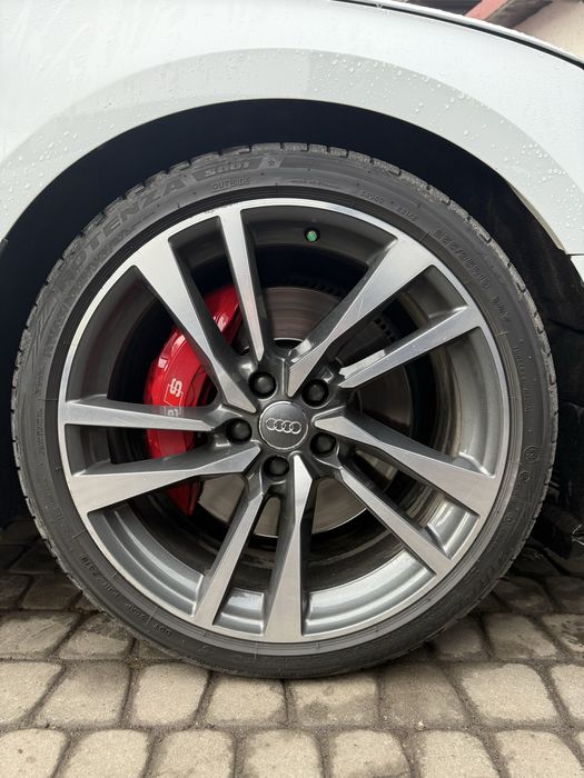 Оригінальні диски Audi r19
