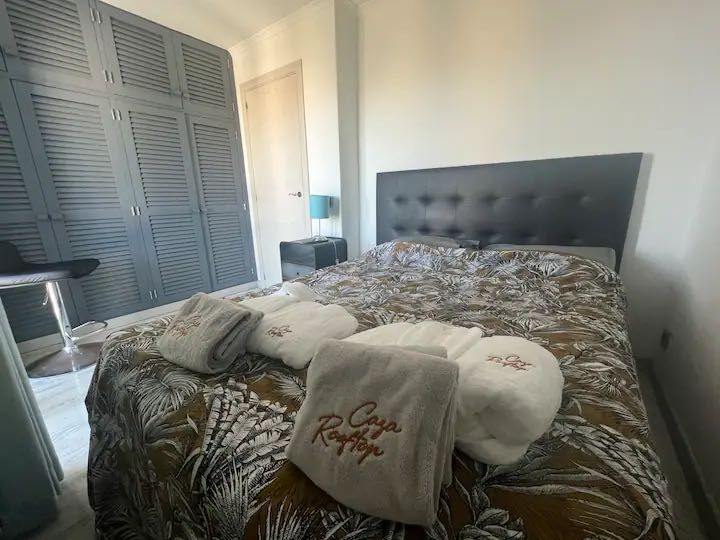 Apartamento com rooftop e vista mar – Centro de Albufeira