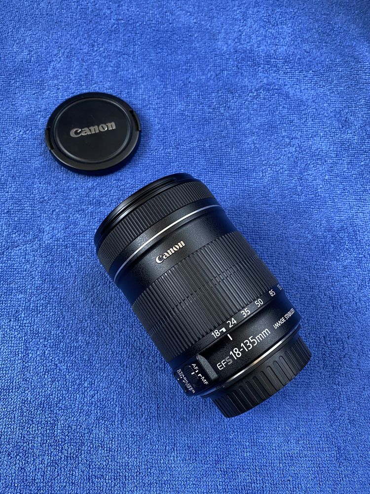 Canon EF-S 18-135mm f/3.5-5.6 IS Новый