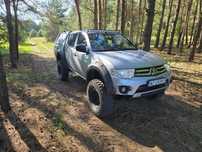 Mitsubishi L200 Salon PL lift poszerzony hak kamera cofania