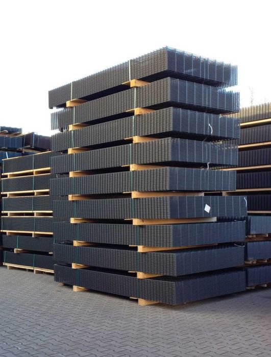 Ogrodzenie panelowe 153 cm fi4 + Podmurówka - ZESTAW GOTOWY DO MONTAŻU