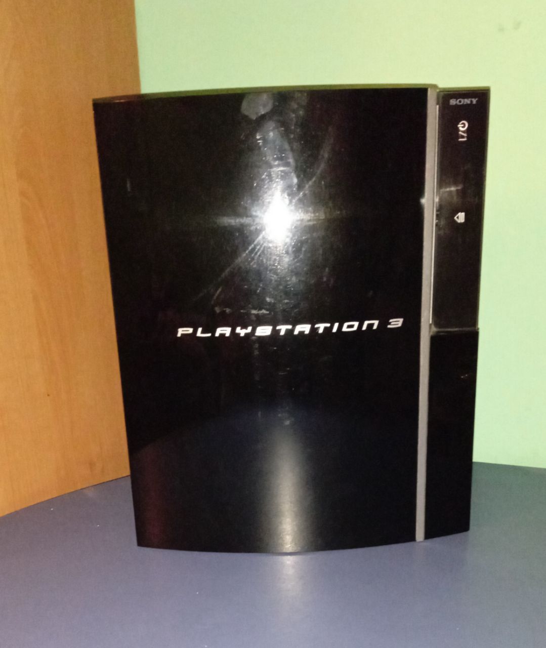 Продається PlayStation 3 "Срочно"