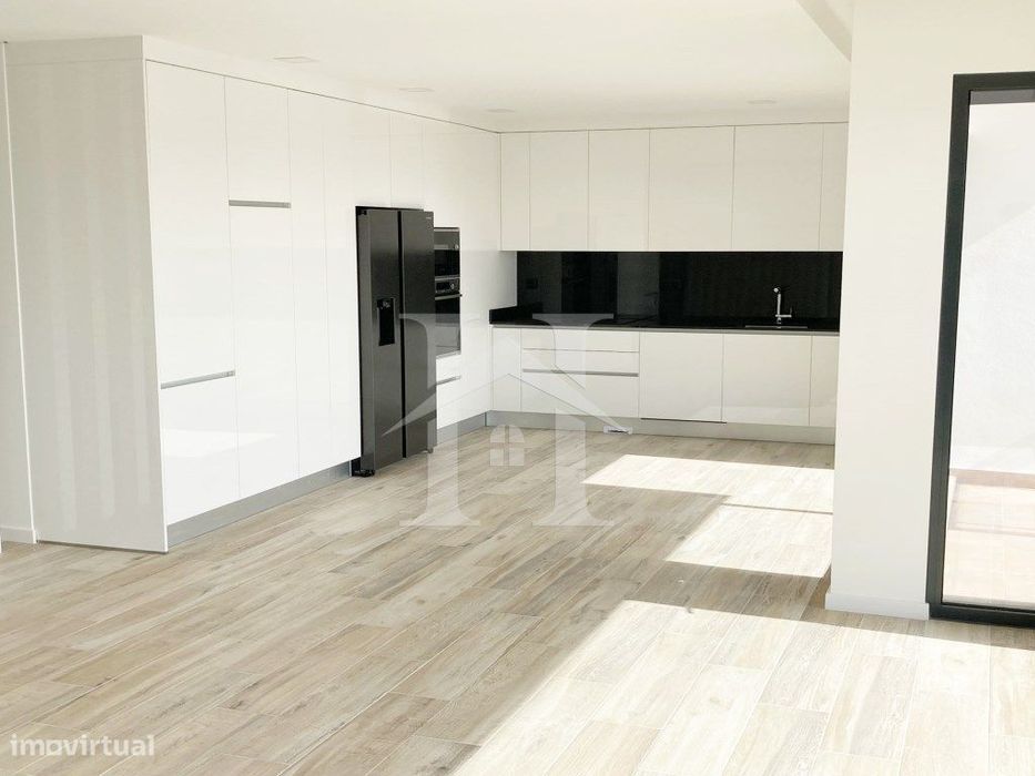 Apartamento T3 com Vista Mar em Atouguia da Baleia, Peniche