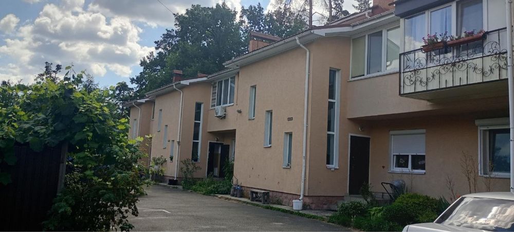 .. Дворівнева 3к 115,6м Вул.Київська (Єоселя для ВПо і сертифікат)