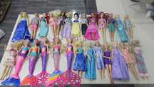 Vendo barbies originais