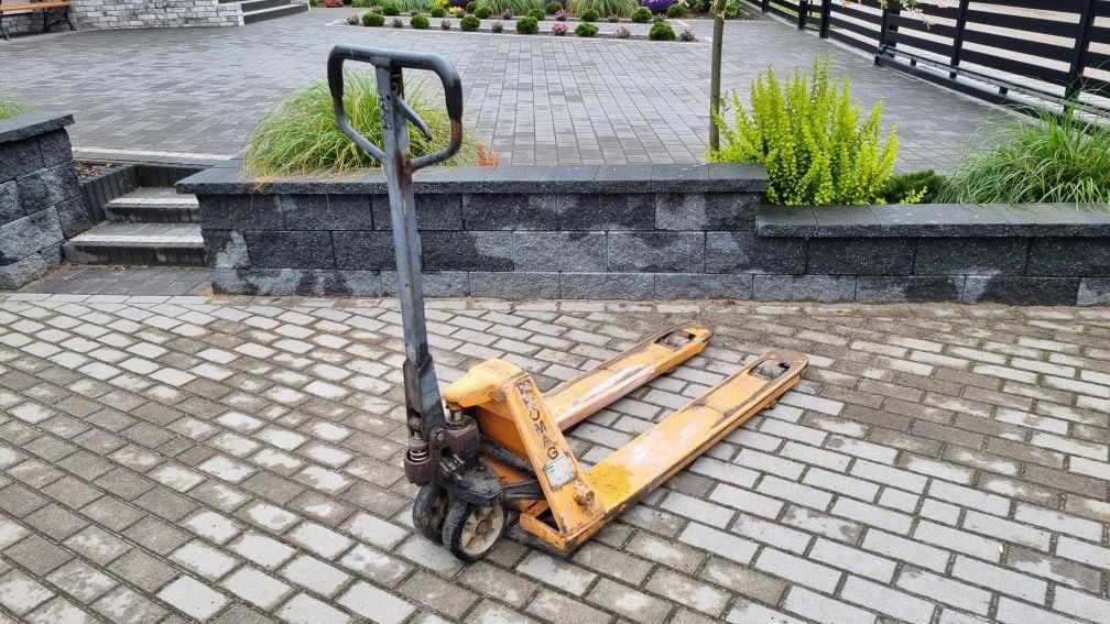 Wózek paletowy paleciak