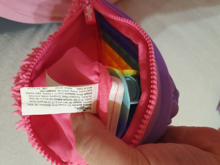 Piórnik Pop Up Smiggle