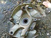 Цапфа Ступиця задня права  Мерседес 124, Mercedes W124