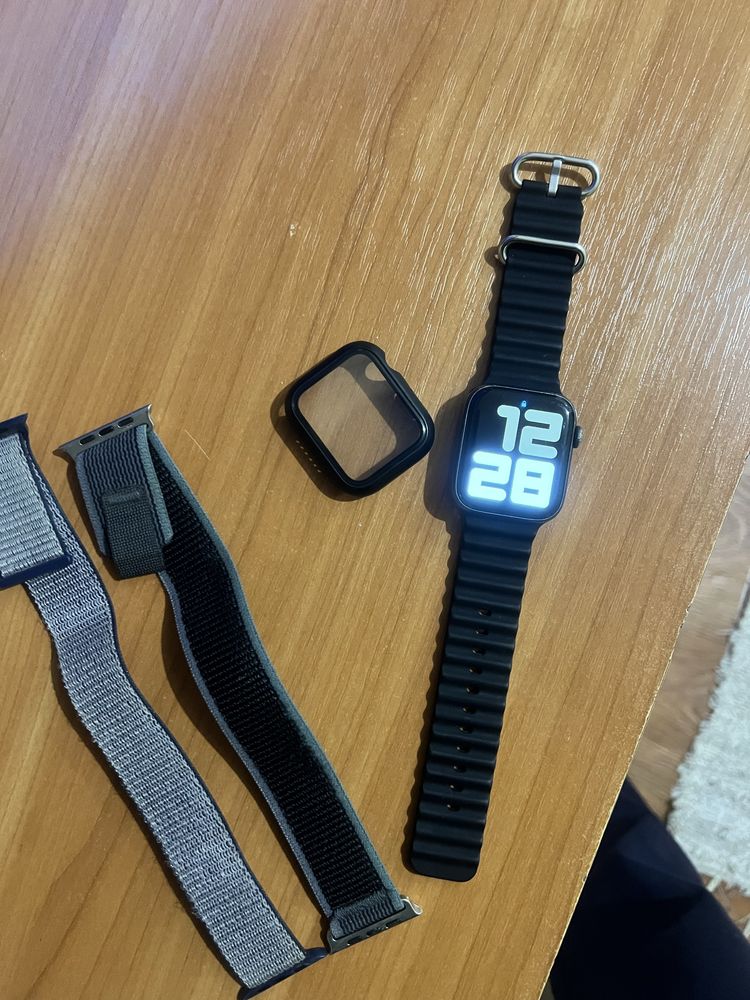 Apple Watch Series 4 44m