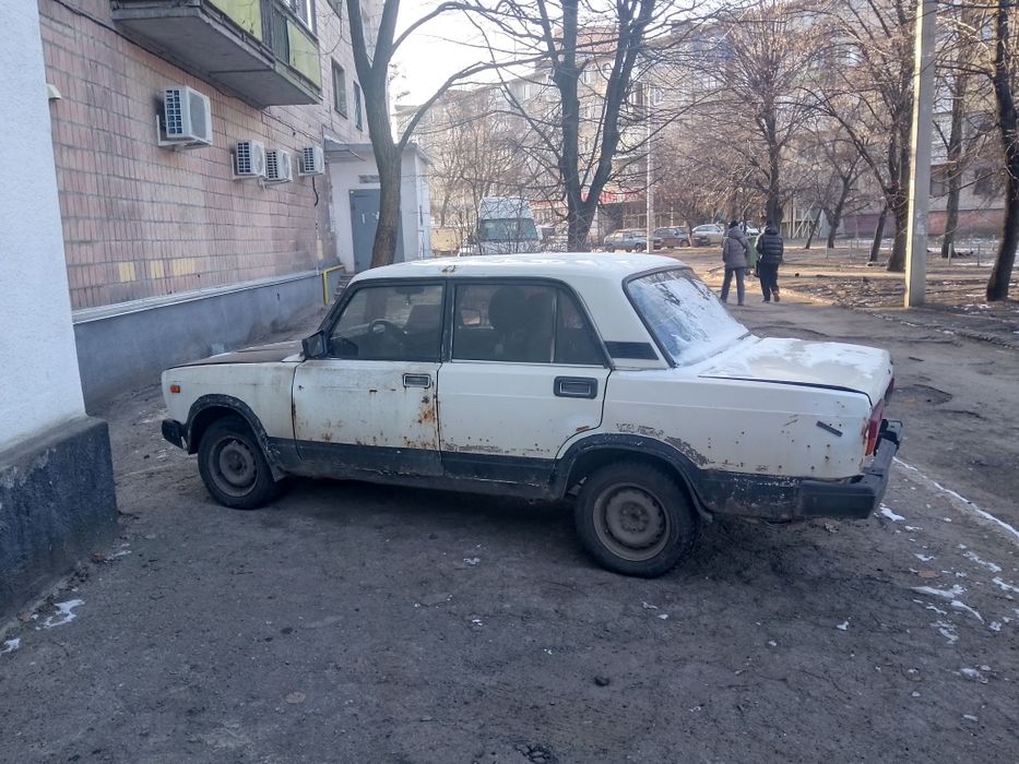 Продам ВАЗ 2107 1989 г