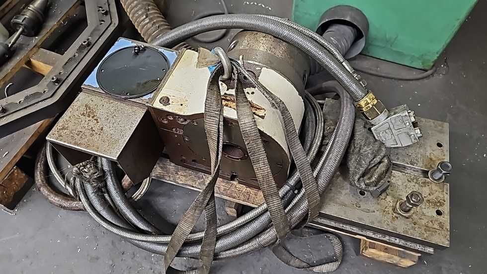 4-osiowe centrum obróbcze CNC Hurco VMX50, 2005 rok, Frezarka CNC