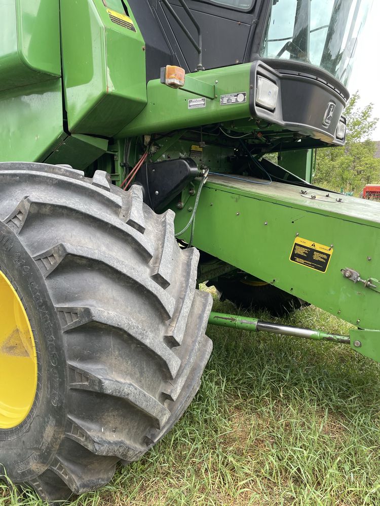 Комбайн John Deere 1075 Hydro 4