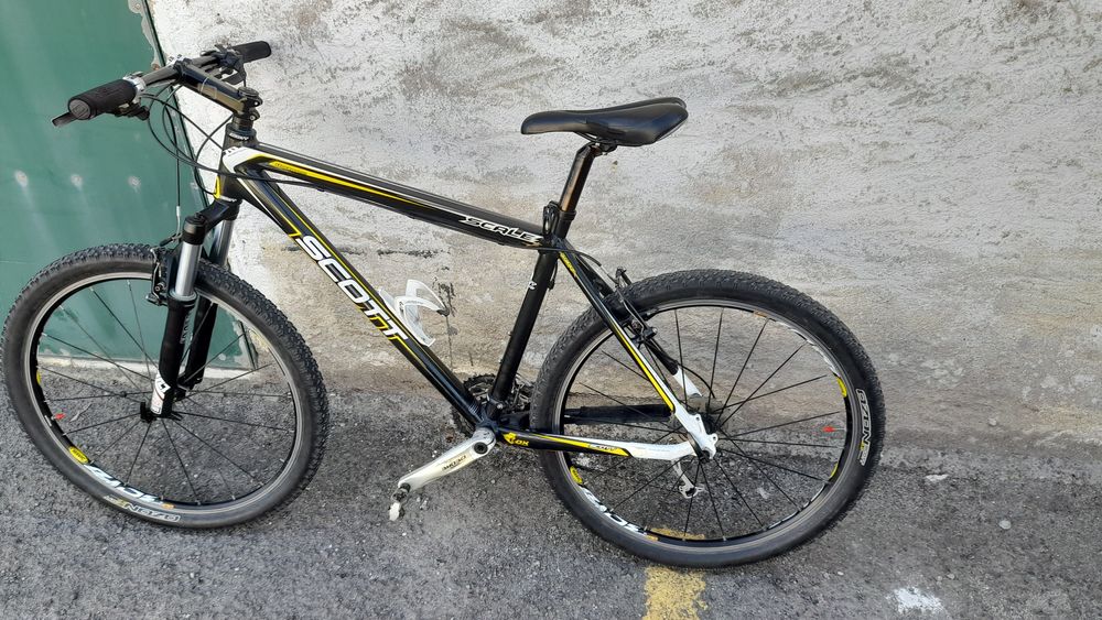 Biçicleta scott scale