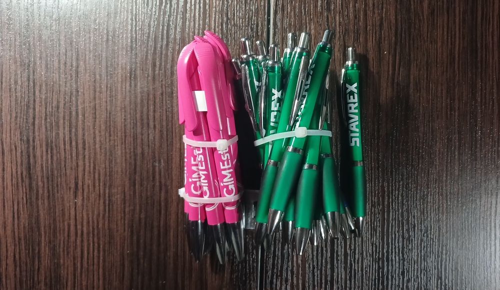 Розпродаю особисту колекцію ручок. Шариковая ручка.