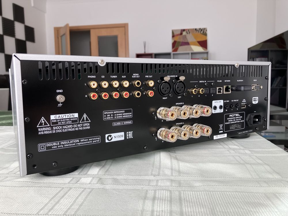 Amplificador 120W - Rotel RA-1572