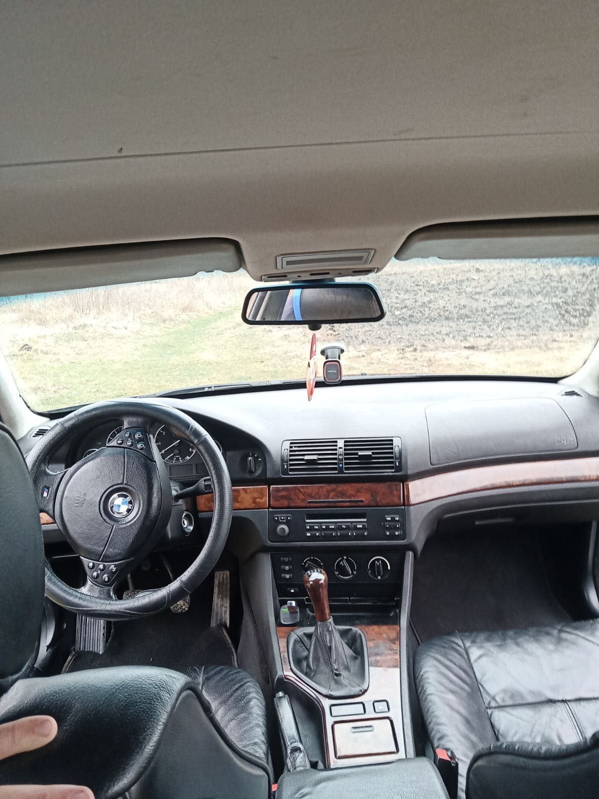 Авто BMW E39 2000р