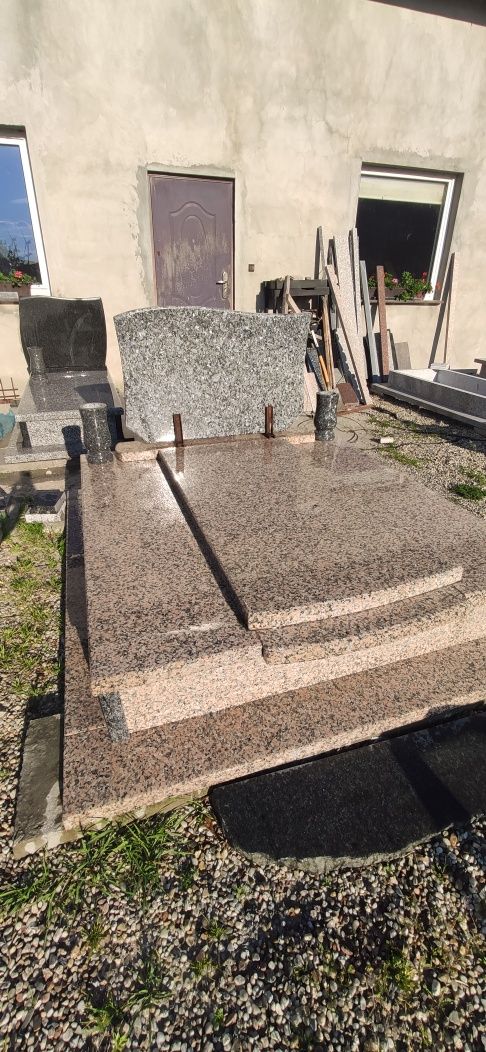 Kamieniarstwo Bernacki nagrobki, schody,parapety,blaty