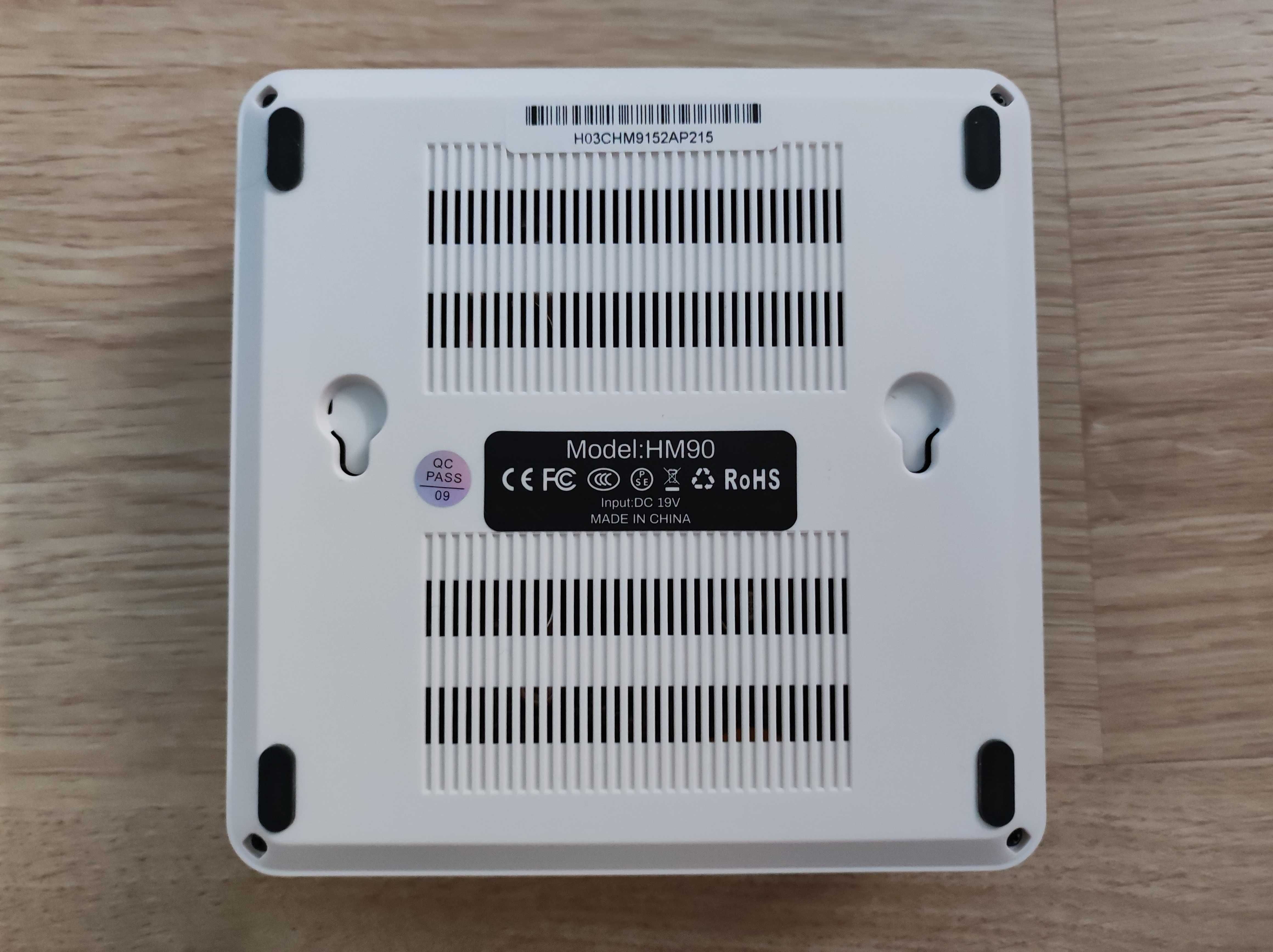 MINI PC Minisforum HM90 Ryzen 9 4900H 16GB 512GB Win10 / Minis Forum