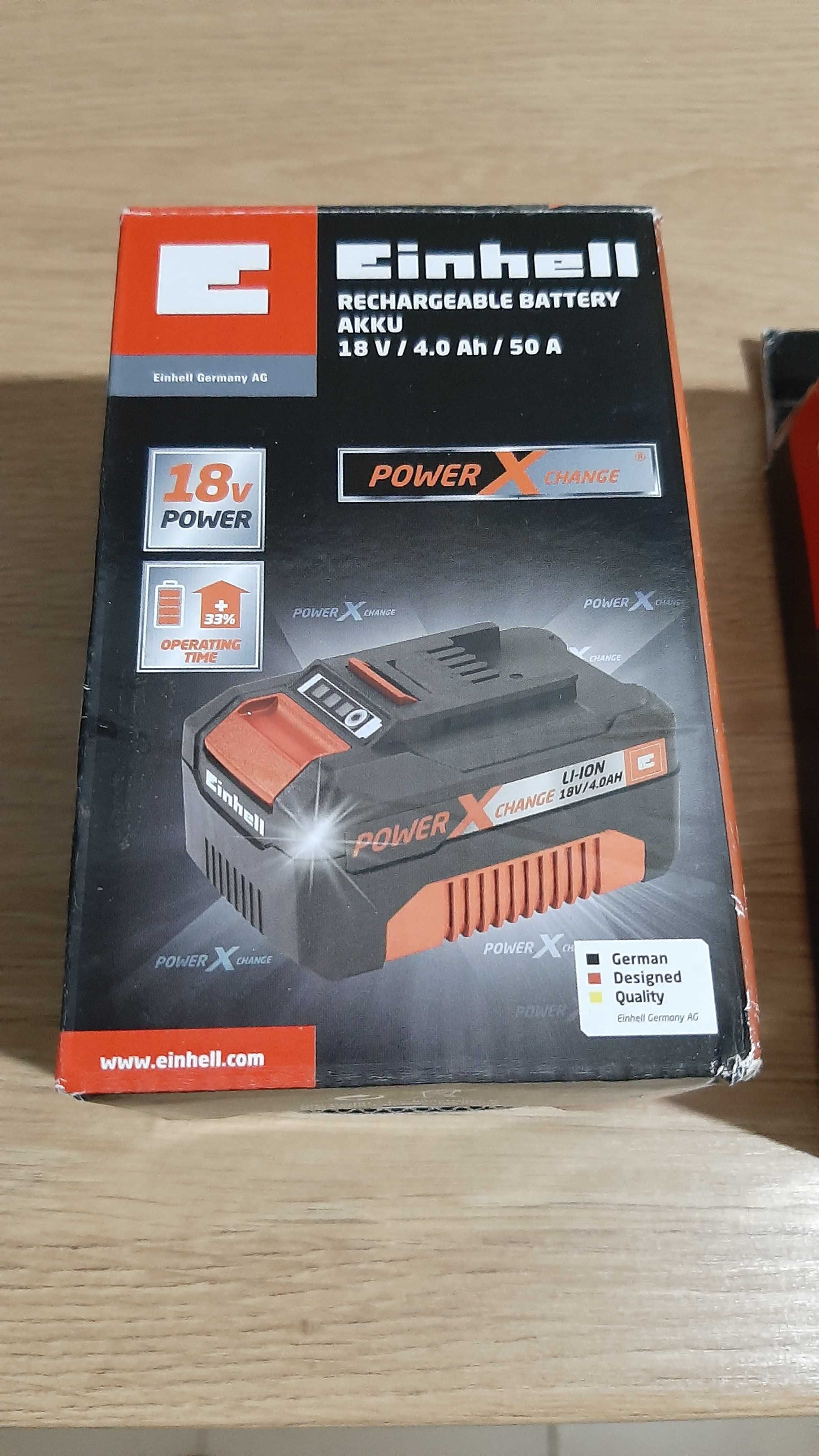 Rebarbadora a bateria nova