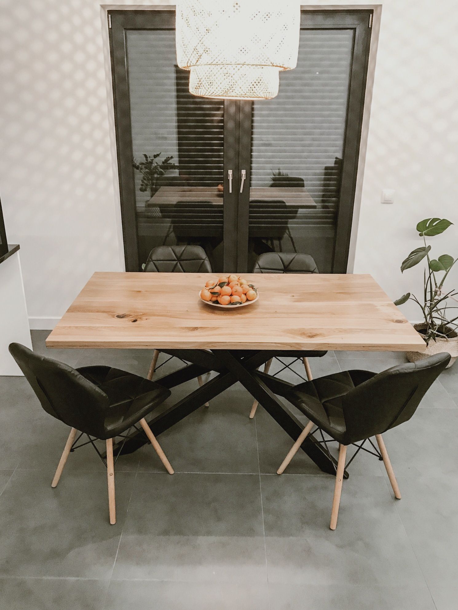 Sprzedam stół dębowy z dostawkami 240cm nogi metalowe loft  X pajak