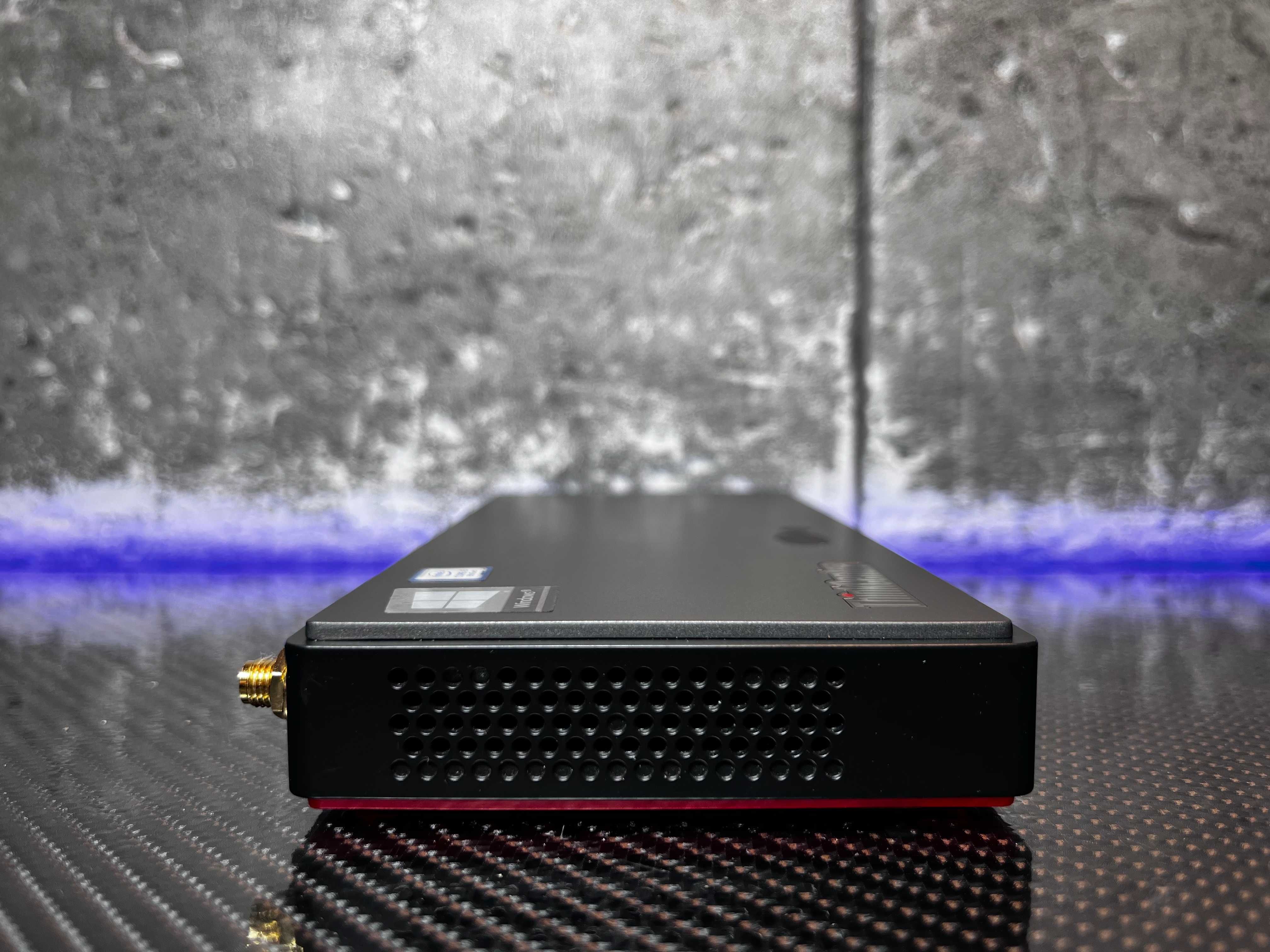 Nano PC Lenovo ThinkCentre M90N-1 | i5-8265U | 512GB SSD NVMe | W11