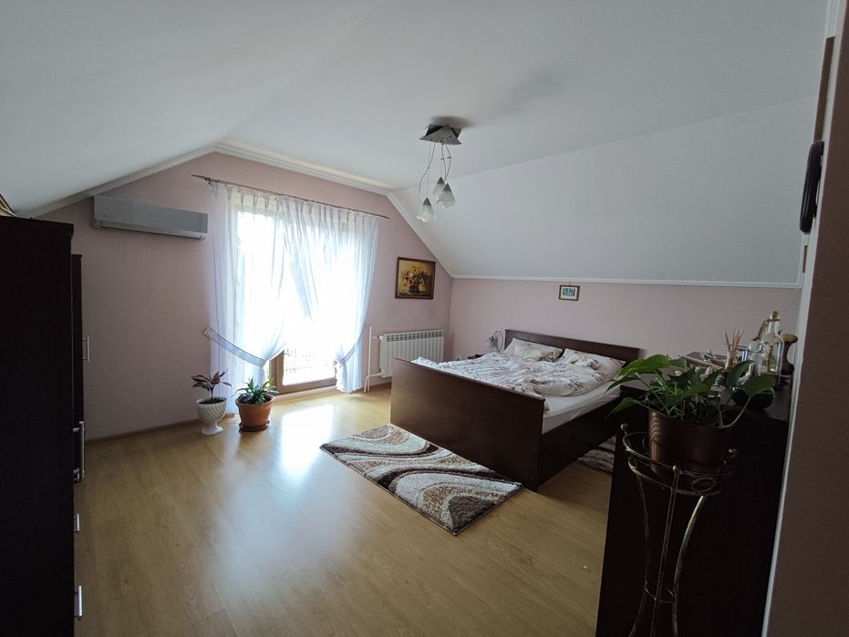 Komplet mebli do sypialni