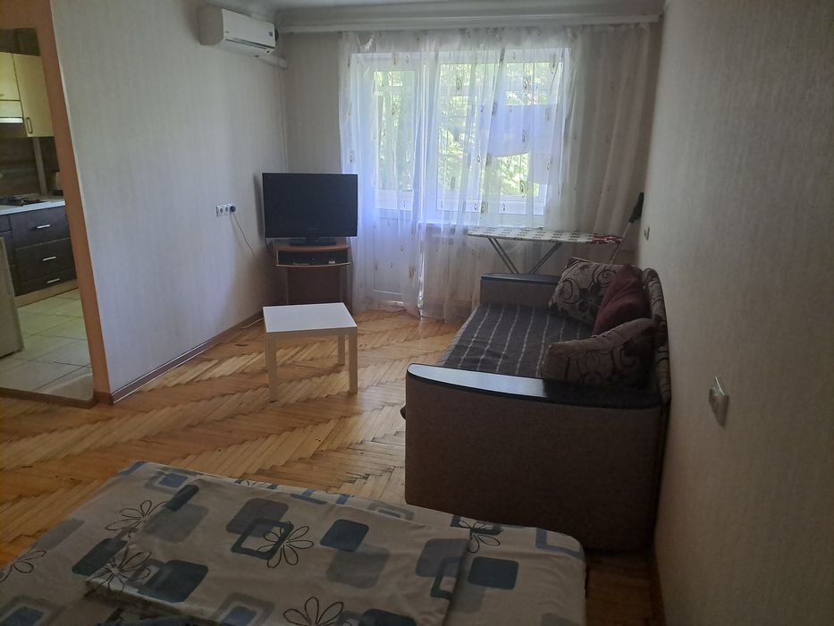 1к квартира Сталеваров 30  Посуточно Своя Центр , 6я Больница