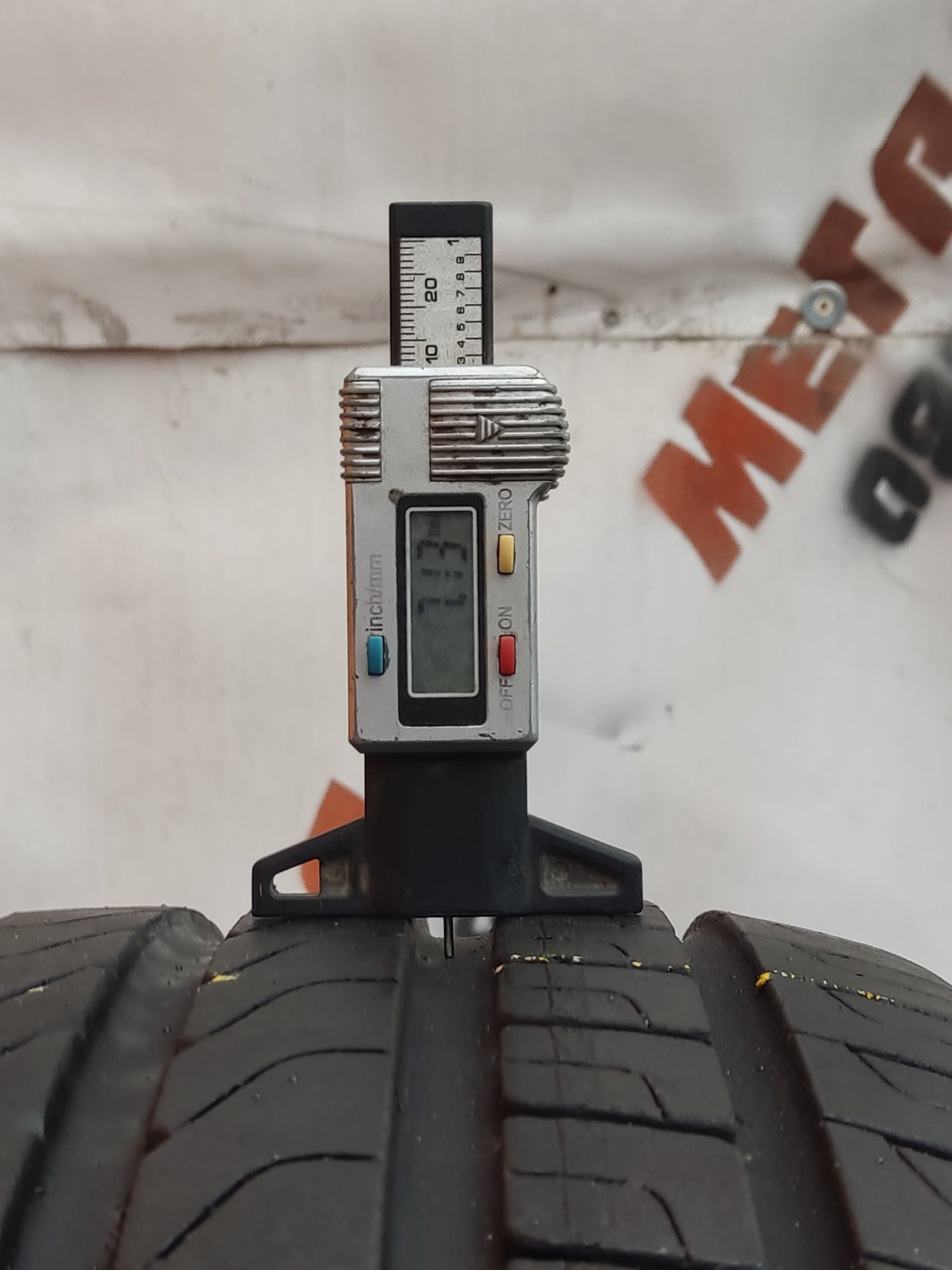Шини 235/40/18 Pirelli Cinturato P7