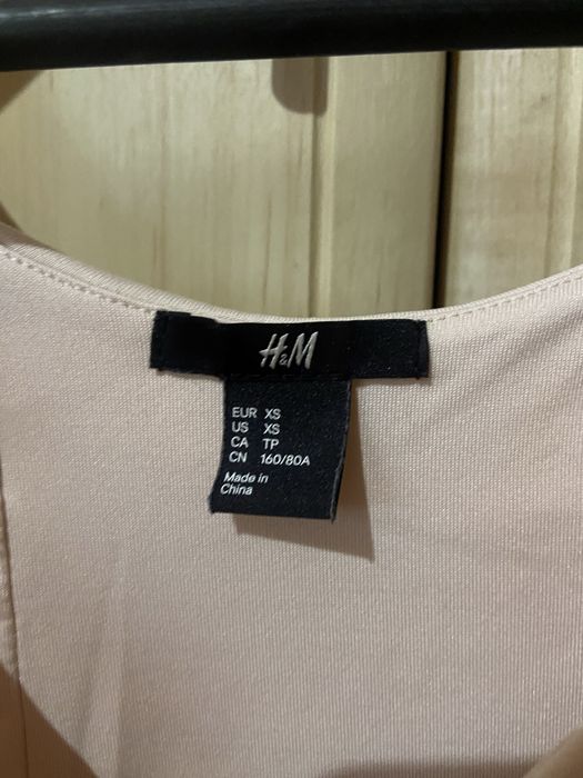 Зефірна рожева сукня h&m