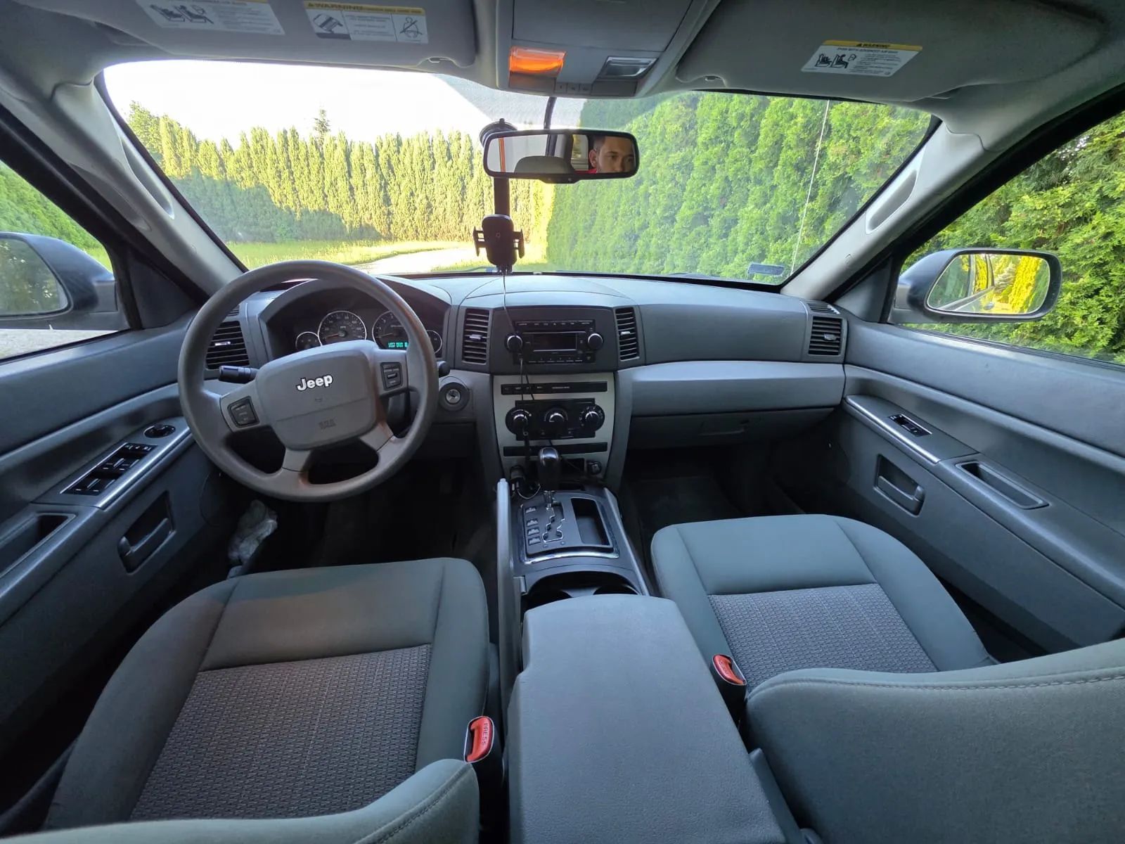 Jeep Grand Cherokee Jeep Grand Cherokee Biały Godny Polecenia