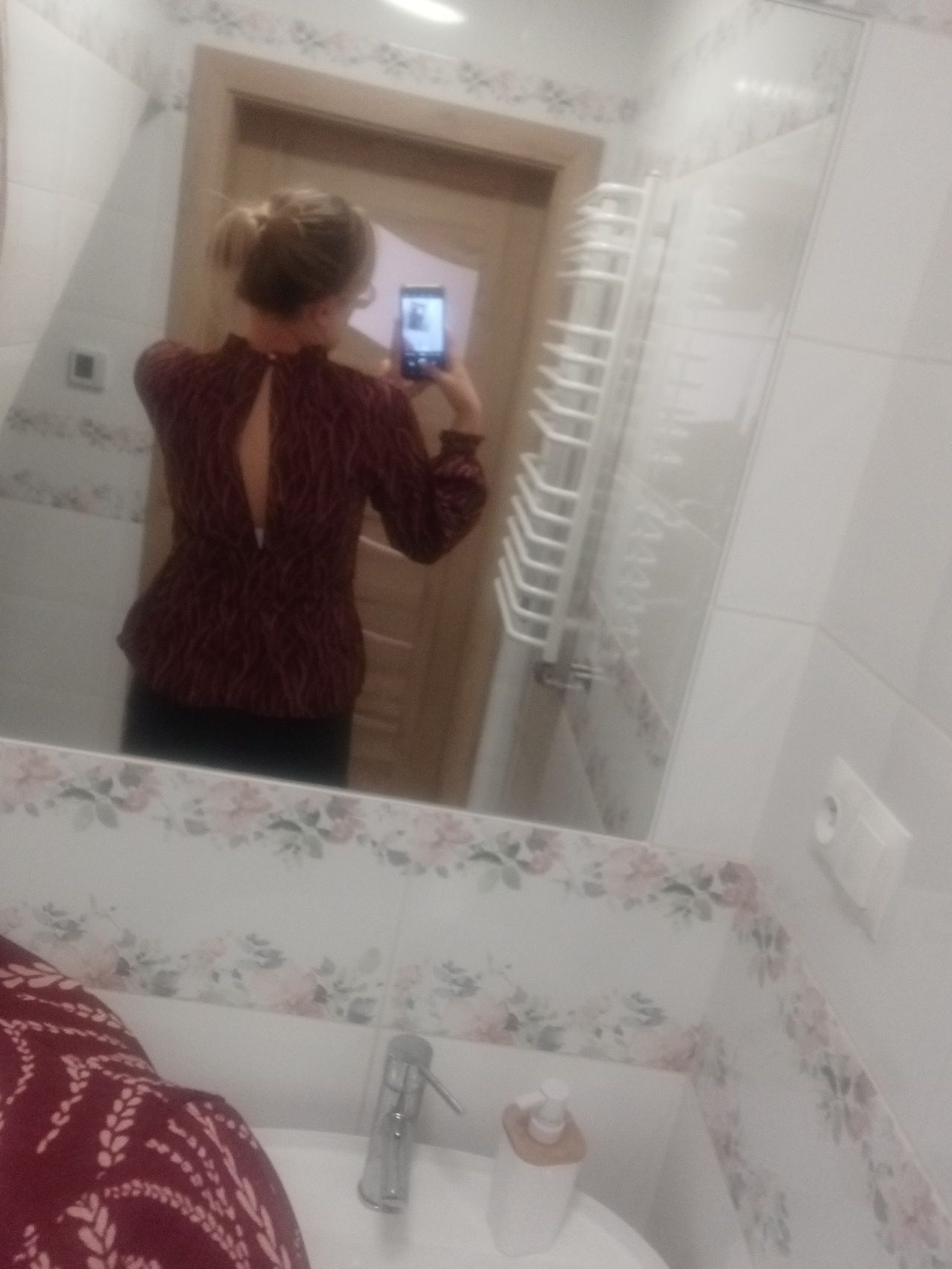 Bluzka ze stójką rozm L
