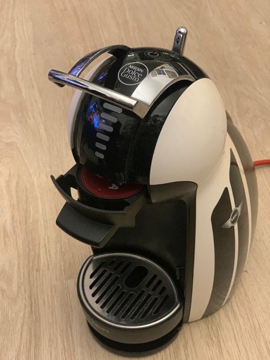 Ekspres na kapsułki Krups Mini Cooper 
Ekspres, dzięki któremu przyrzą