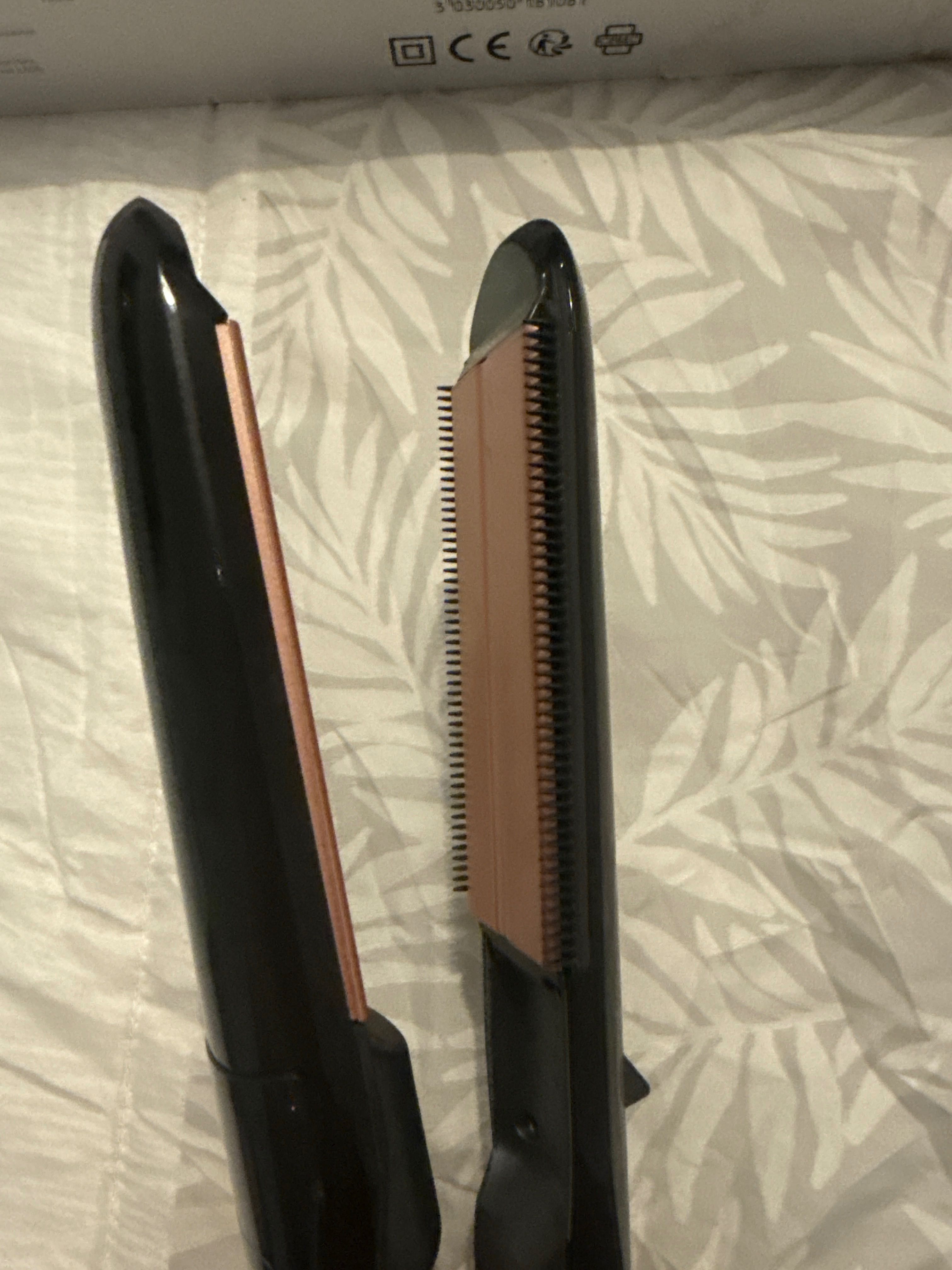 Alisador de Cabelo BABYLISS Steam Smooth ST493E