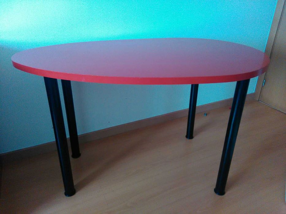 Mesa secretária escritório