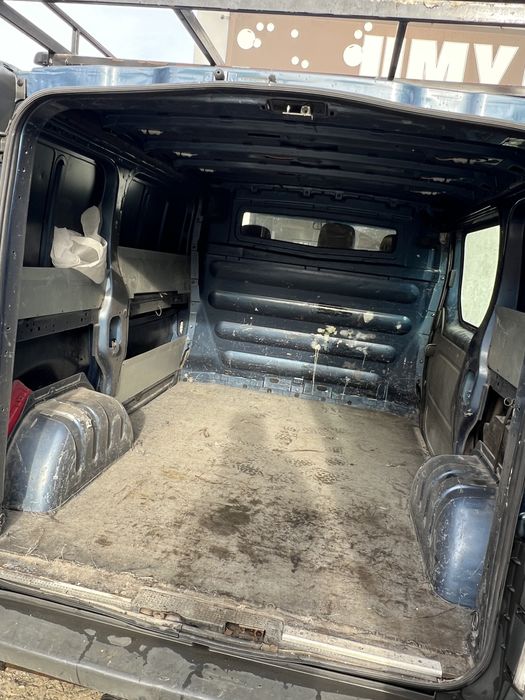 Opel Vivaro 1.9 mega stan gotowy do jazdy !