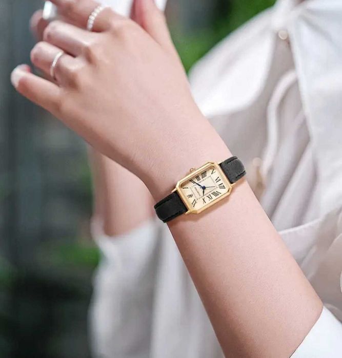 Класичний жіночий годинник. Женские часы. Кварц. Жіночі годинники.