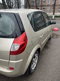 Renault Scenic 2007 рік 1.6 бензин