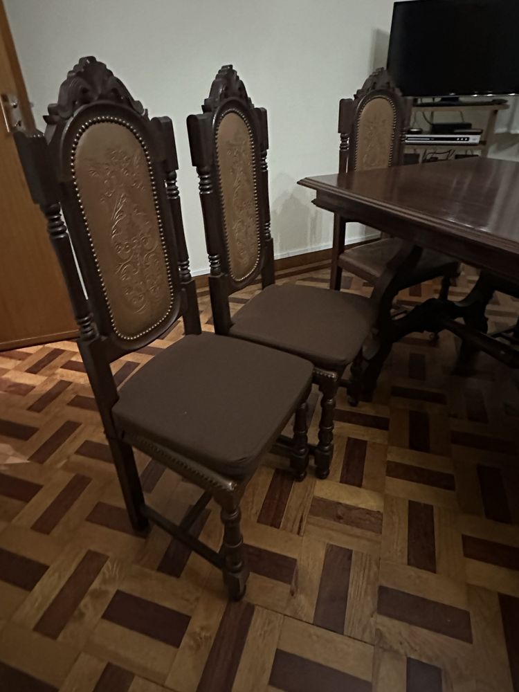 Mesa de sala, mobilia antiga