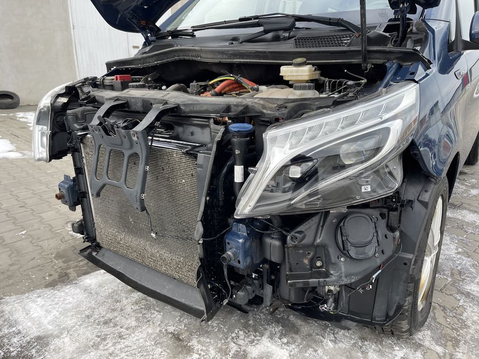 Крило капот фара віто EQV веклас Mercedes Vito w447 V-Class розборка