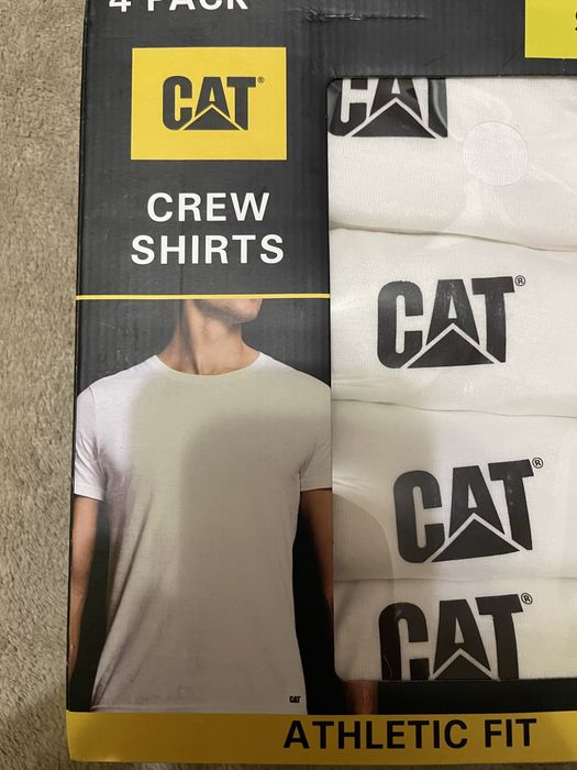 Фудболки фірми CAT