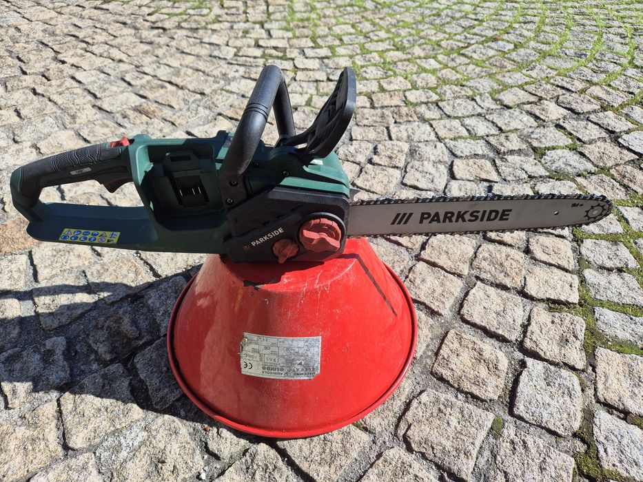 Motosserra parkside a bateria de 40 volts