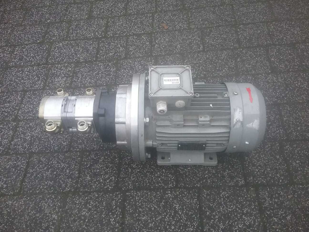 Pompa hydrauliczna / Łuparka 2,2 kW+ Bosh