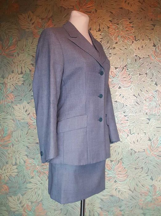 Garsonka 4 częściowa szara w drobne prążki