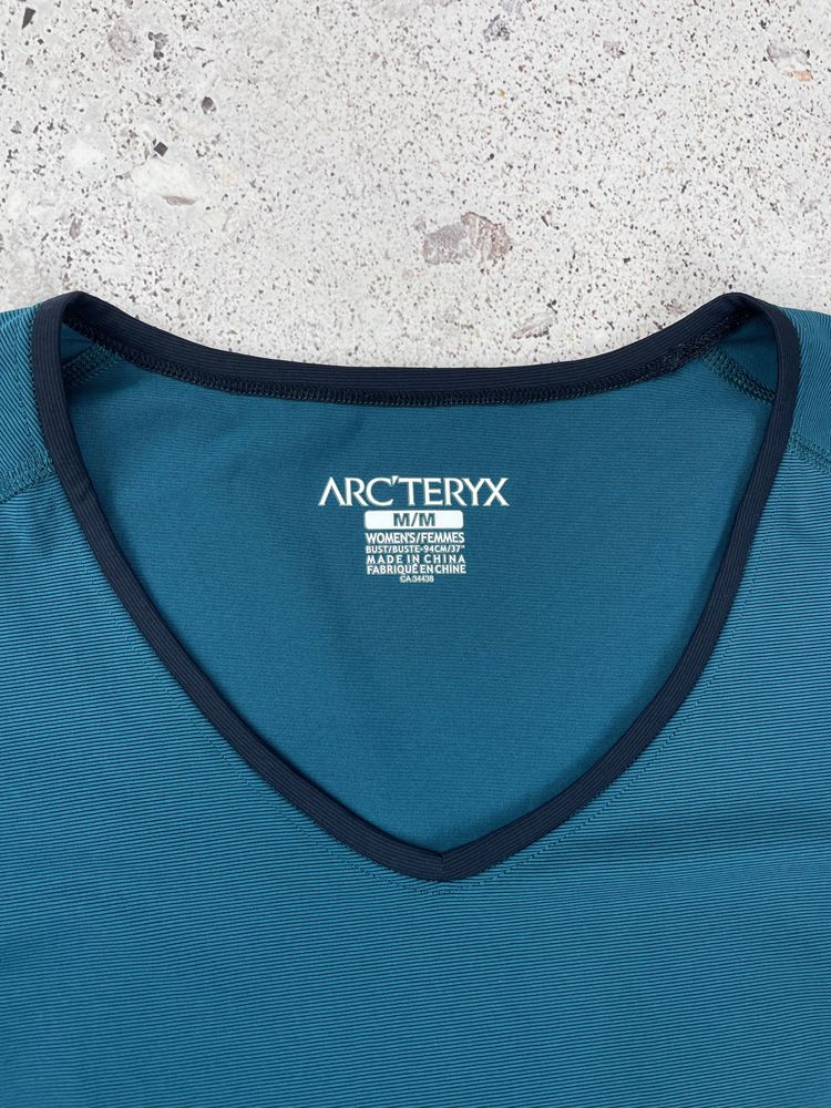 Arcteryx women’s tee жіноча футболка оригінал