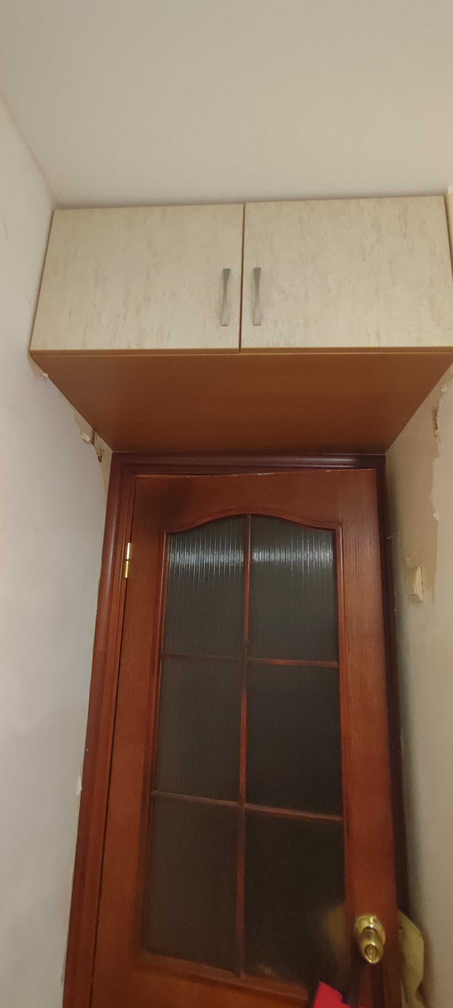 Продам поличку-антресоль