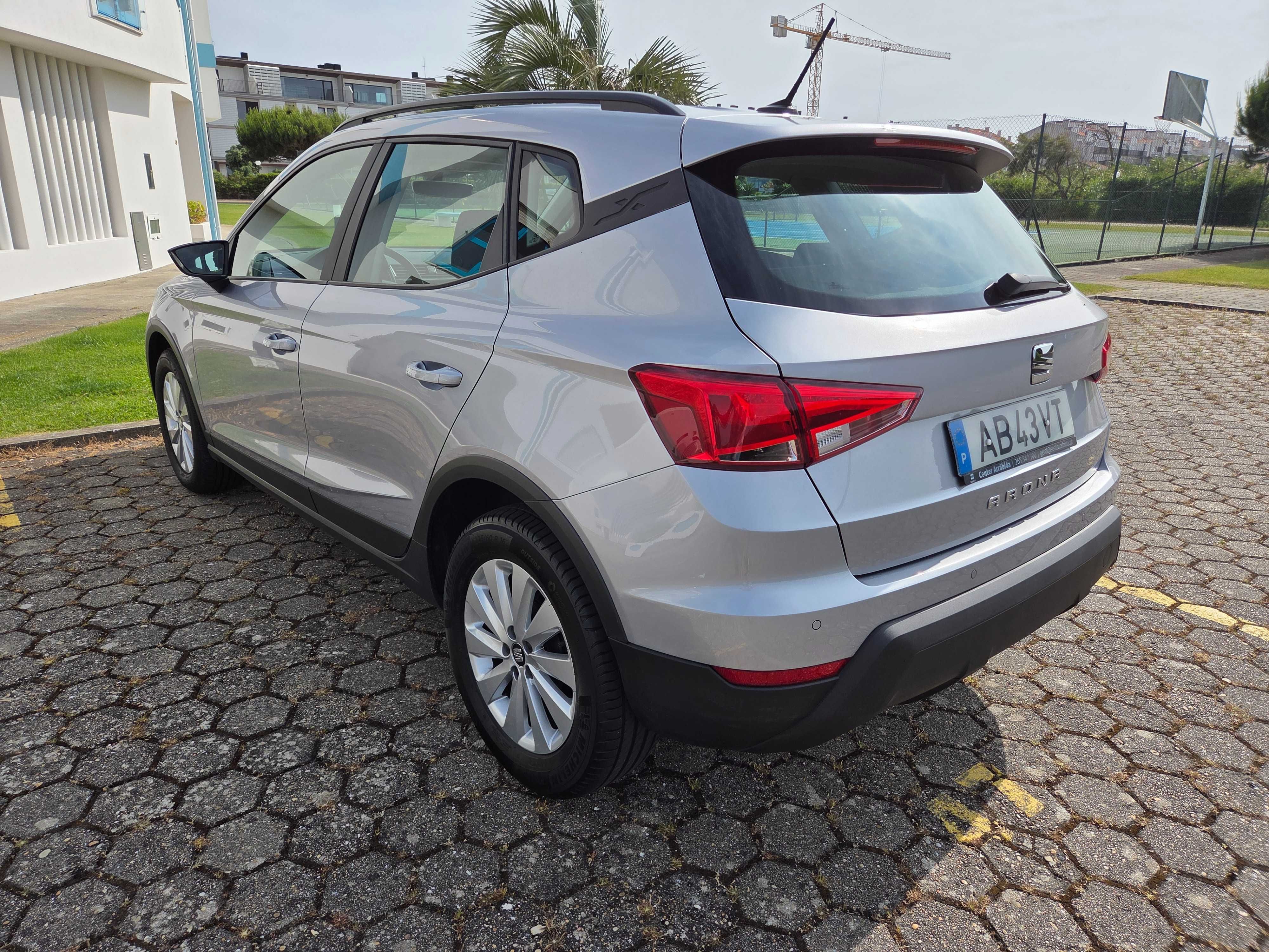 Seat arona 1.6 tdi,diesel,ano 2020