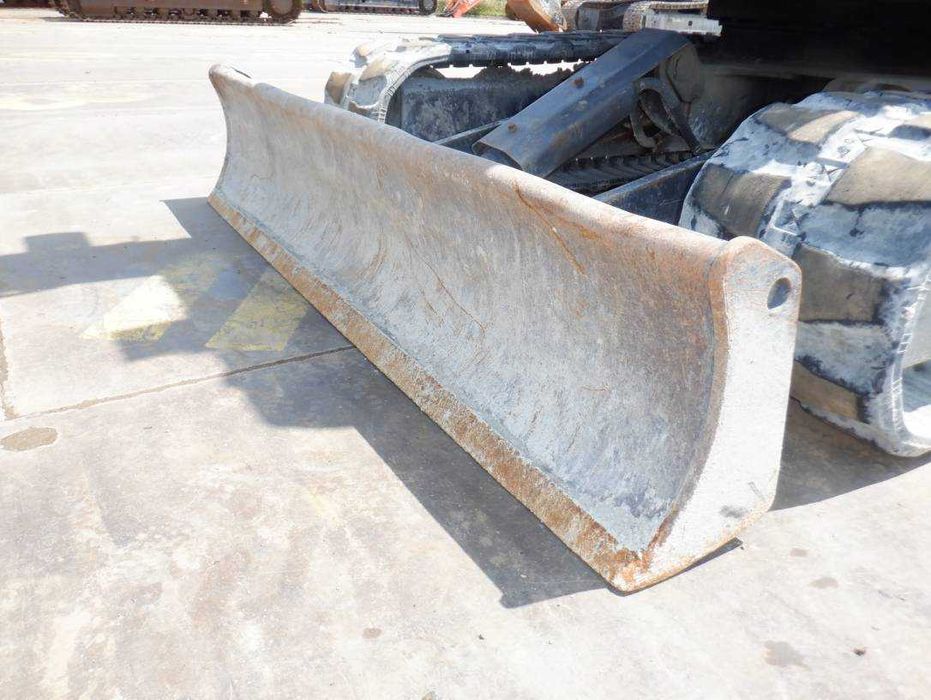 Экскаватор гусеничный Hitachi EX55UR-3