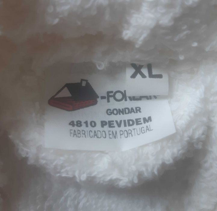 Roupão em Turco Branco Unissexo - Monograma L L Bordado